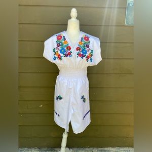 NWOT. Artisanal Mexican jumper